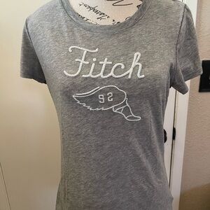 women’s tee
